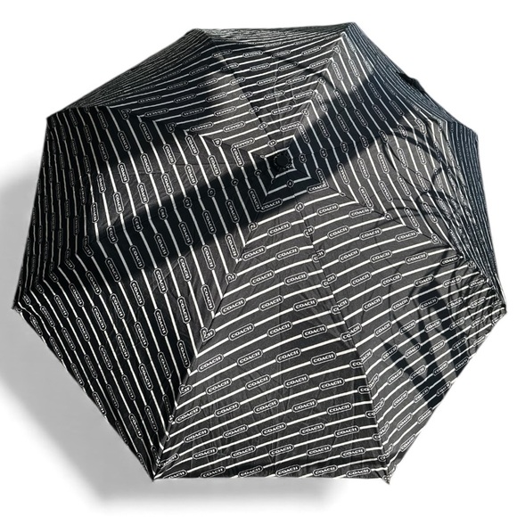 Coach Umbrella - Picture 5 of 7